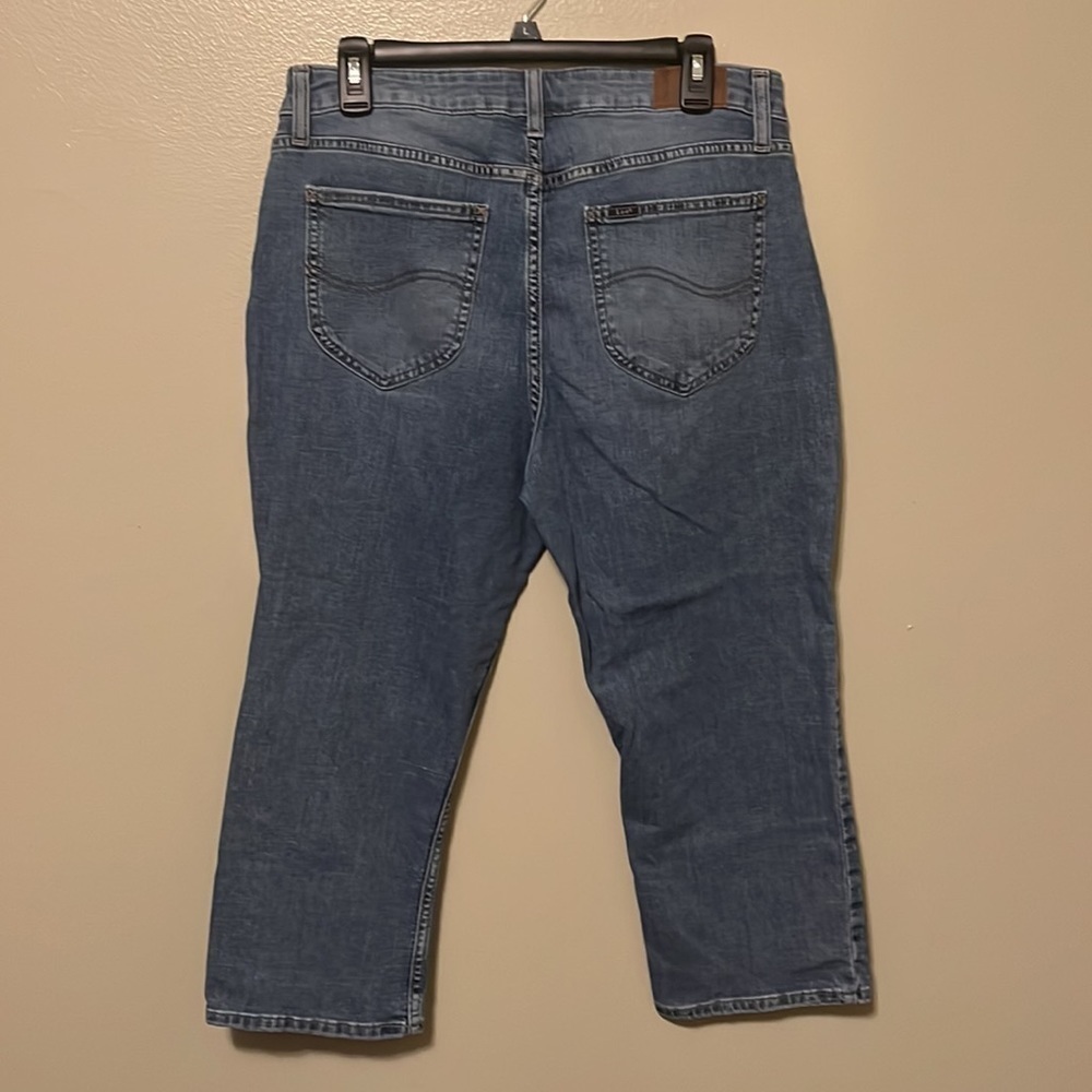 Lee Regular Fit Capri Jeans Mid Rise Women’s size 14 - Picture 4 of 6